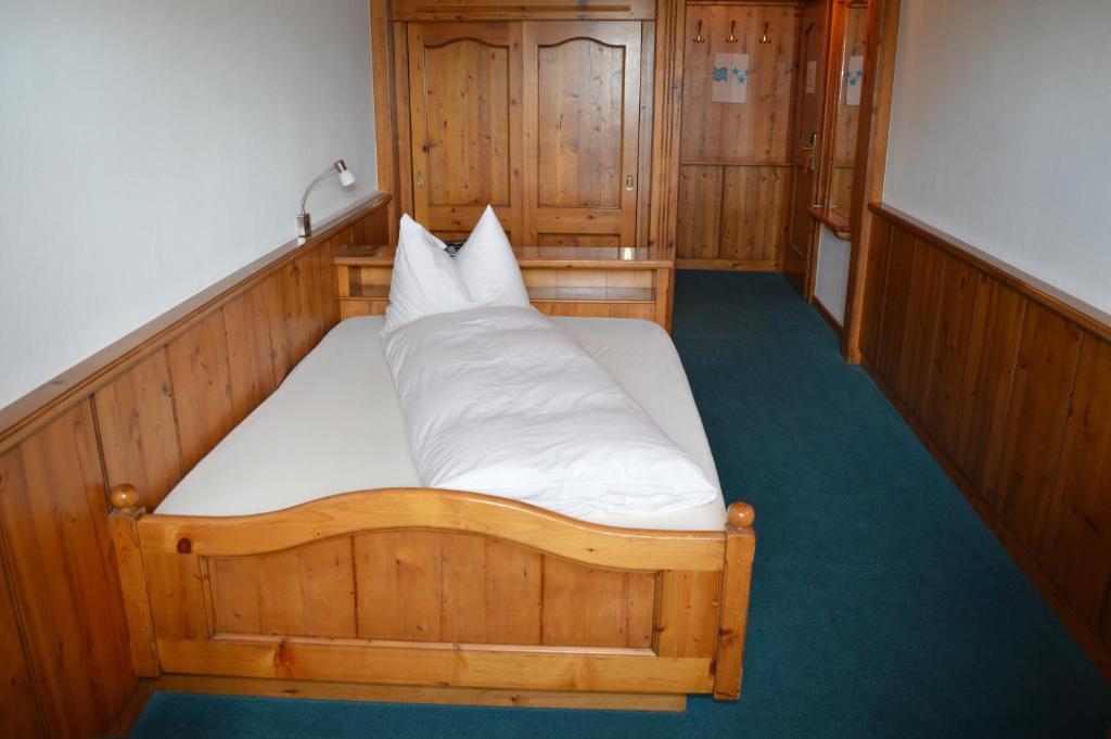 Hotel Zum Kreuz Арау Номер фото